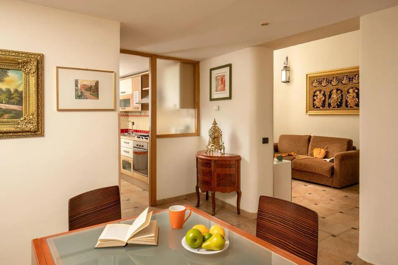 Cappellari Apartments - Campo De' Fiori Rome 0*,