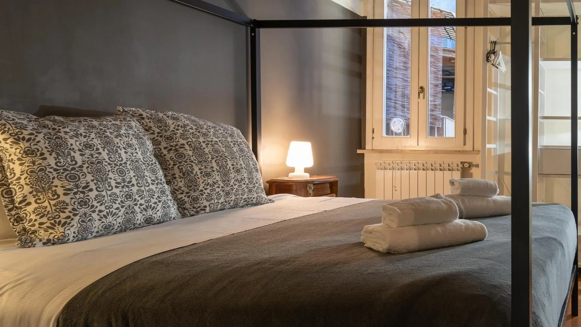 Cappellari Apartments - Campo De' Fiori Rome