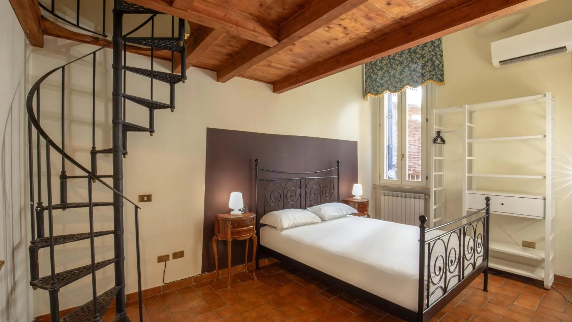 Cappellari Apartments - Campo De' Fiori ローマ