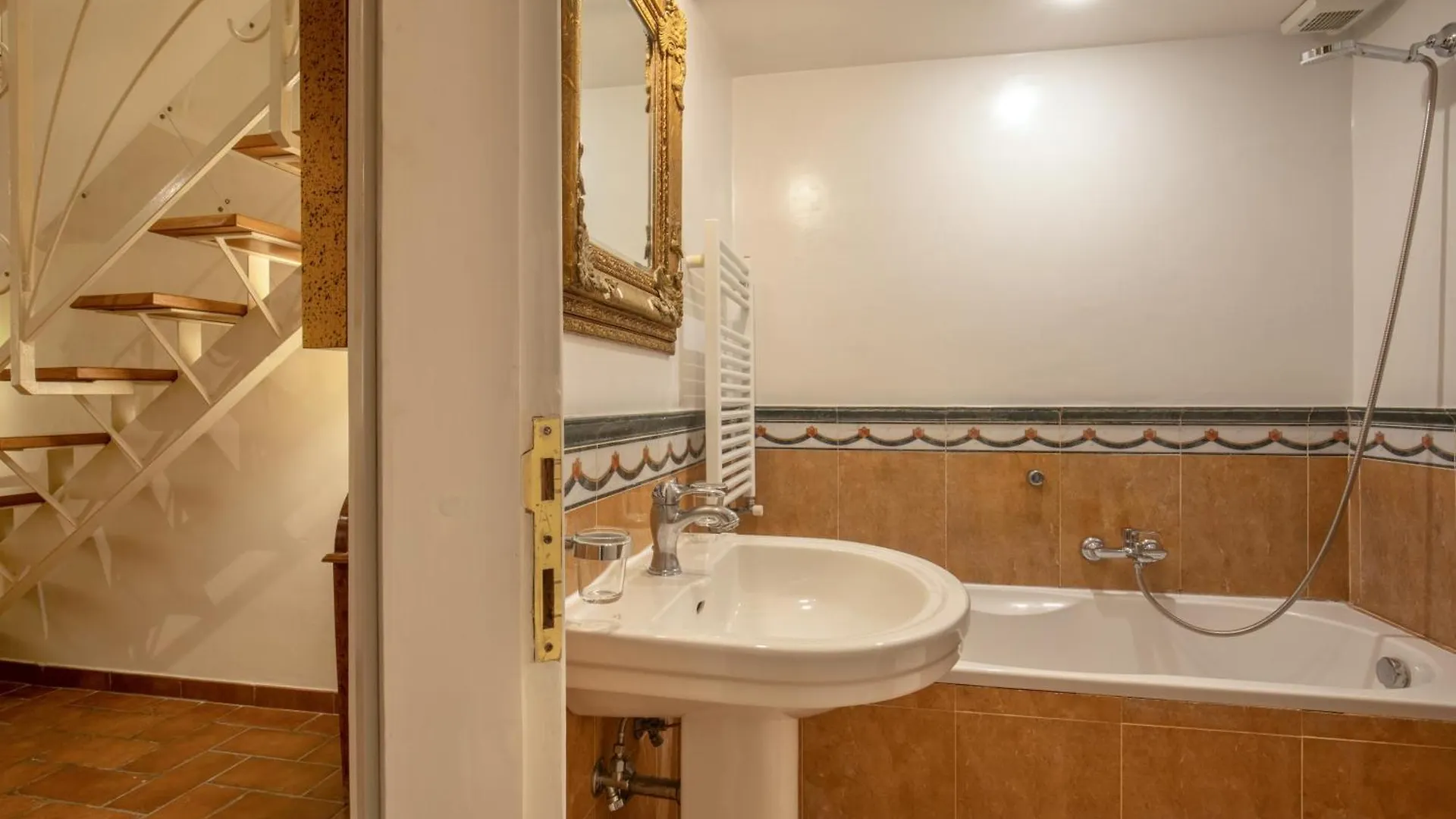 Cappellari Apartments - Campo De' Fiori ローマ