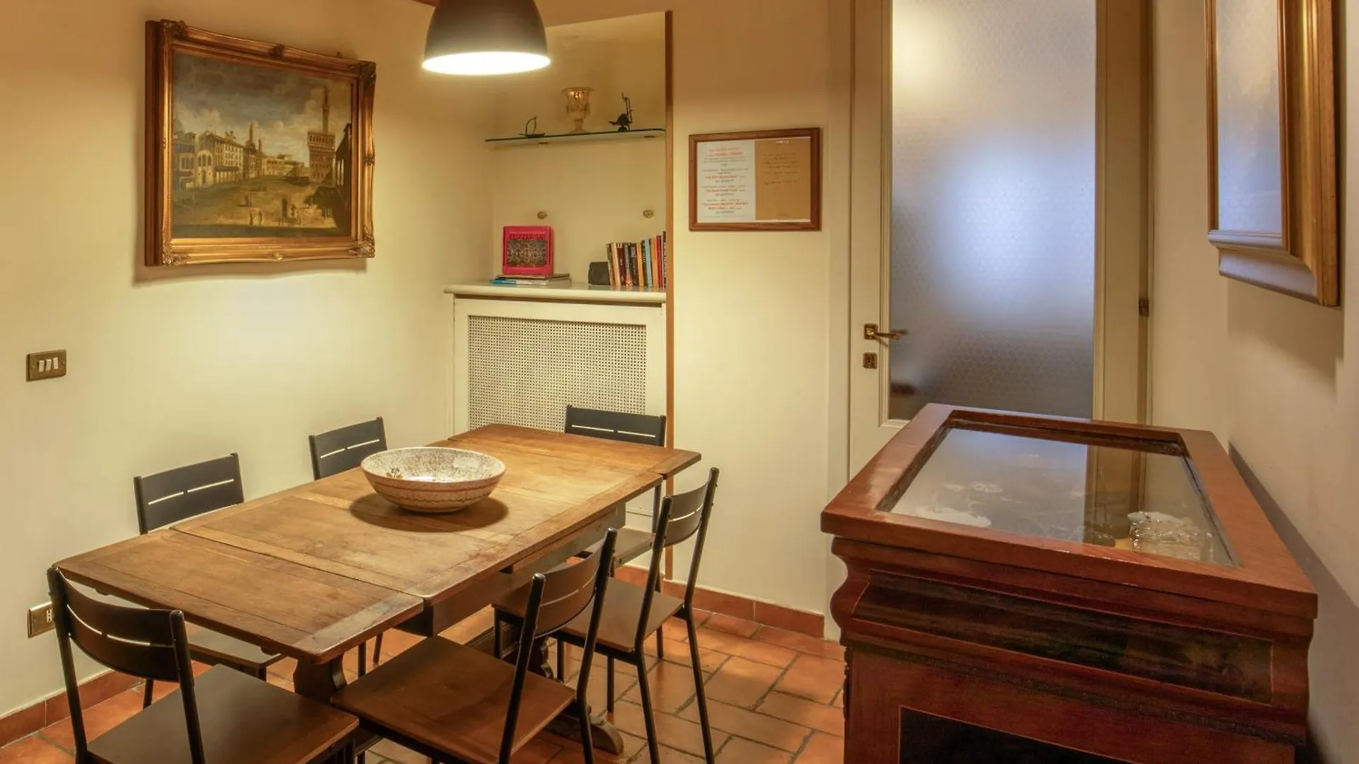 Cappellari Apartments - Campo De' Fiori ローマ 0*,